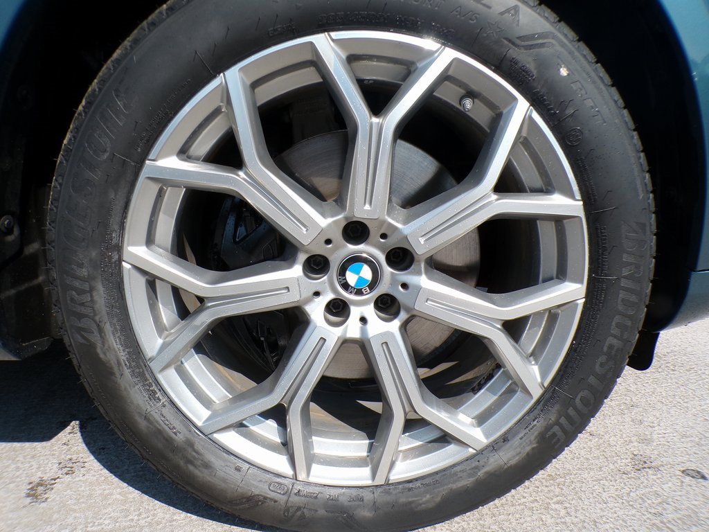 Certified 2023 BMW X7 xDrive40i w/ Premium Package image 8