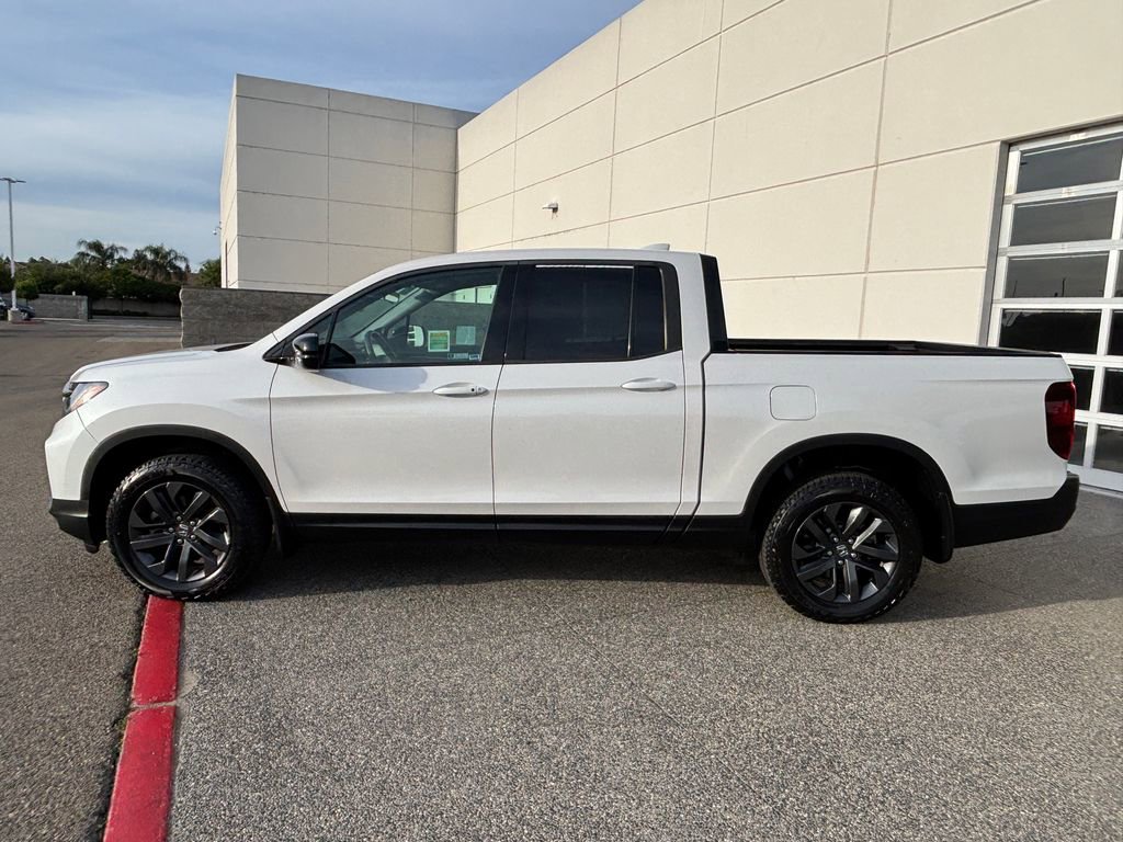 Used 2023 Honda Ridgeline Sport image 8