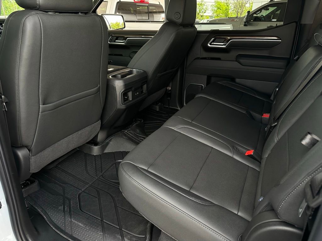 New 2026 Chevrolet Silverado 1500 LT w/ All Star Edition Plus AWD/4WD image 14