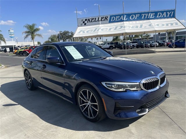Used 2019 BMW 330i Sedan w/ Premium Package image 2