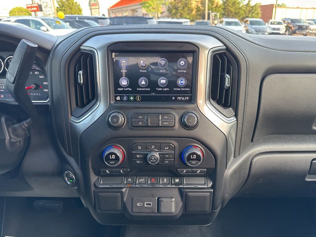 Used 2022 Chevrolet Silverado 1500 LT AWD/4WD image 22