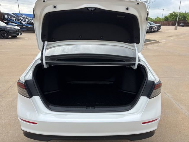 Used 2024 Honda Accord EX image 18