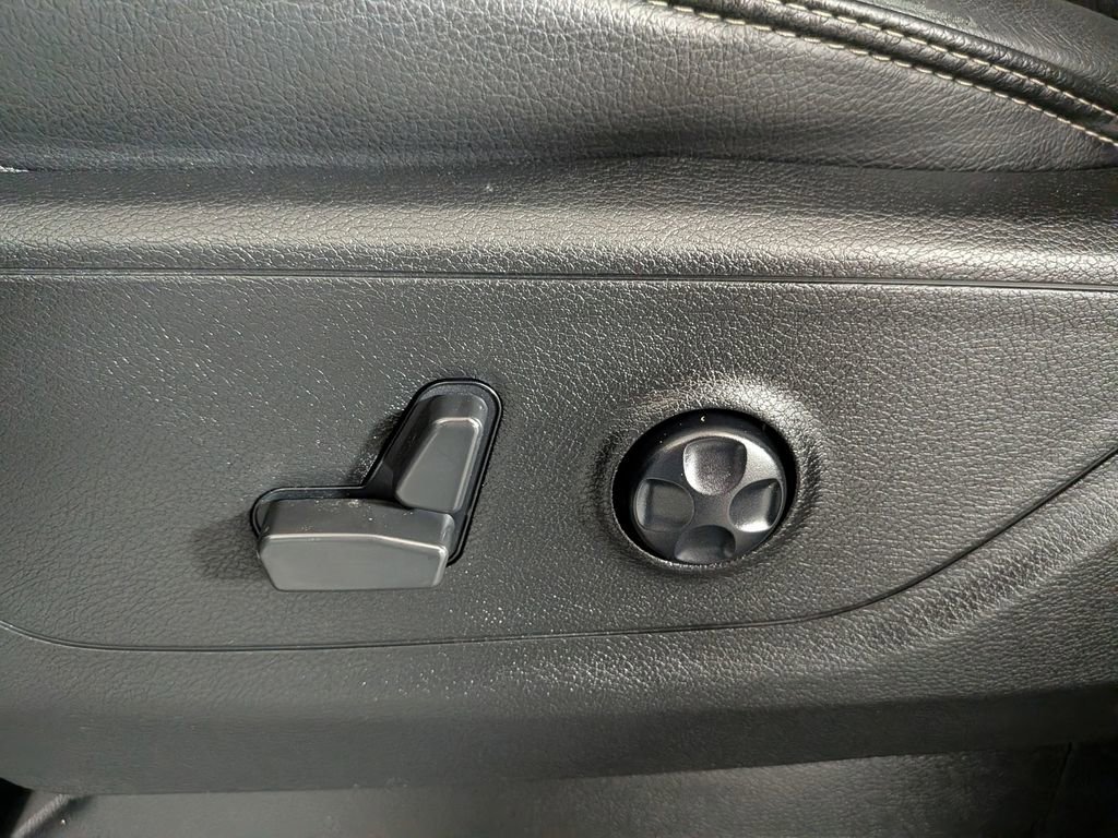 Used 2021 RAM 1500 Rebel w/ Rebel Level 2 Equipment Group AWD/4WD image 20