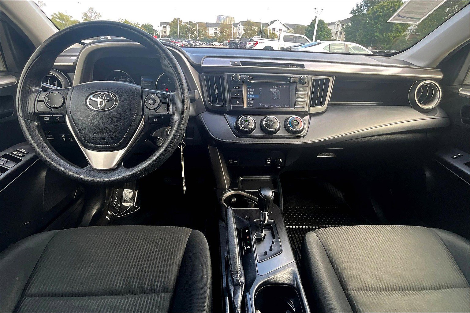 Used 2017 Toyota RAV4 LE w/ Carpet Mat Package AWD/4WD image 11