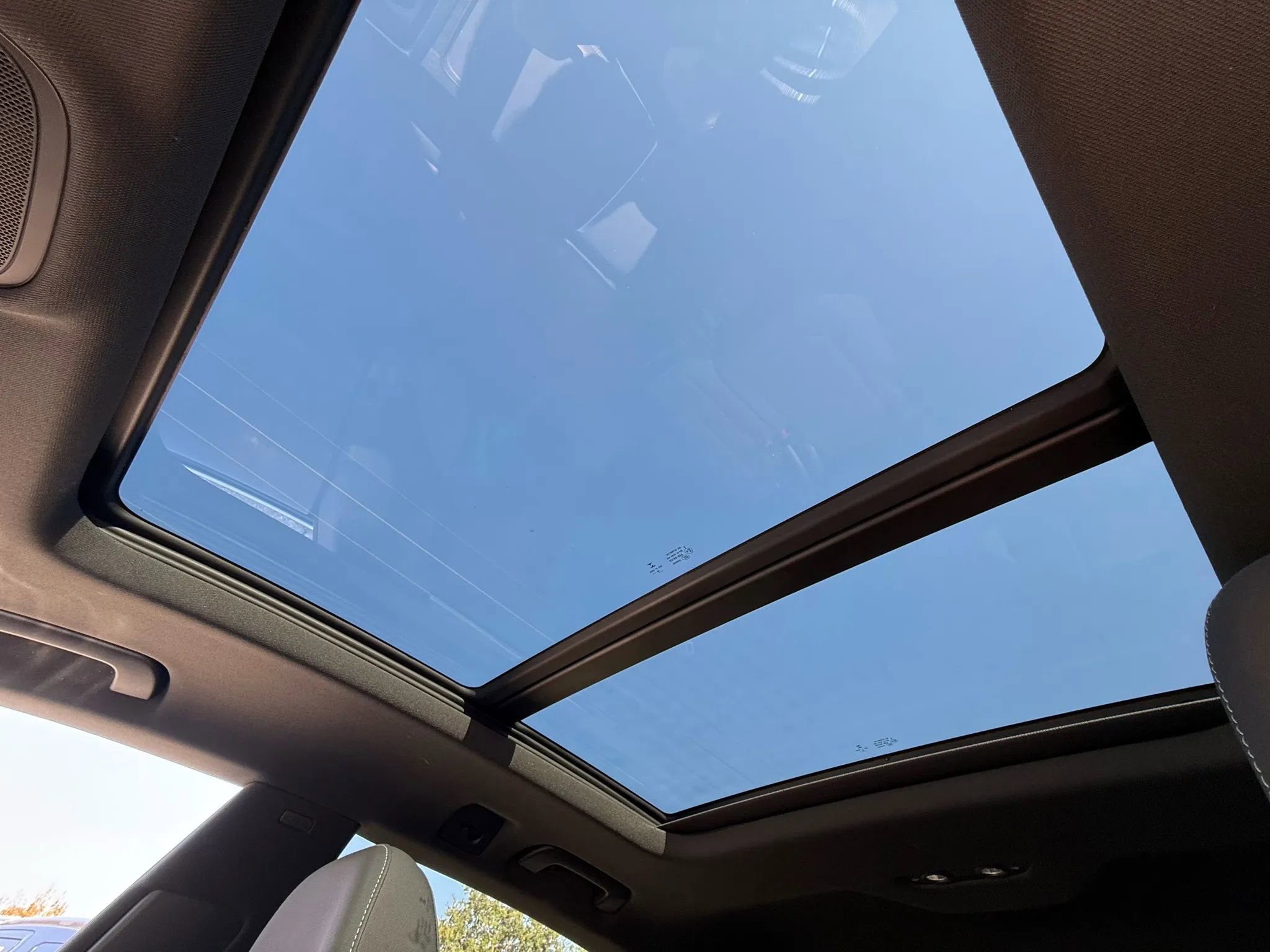 Used 2019 Audi Q8 Premium w/ Convenience Package image 29