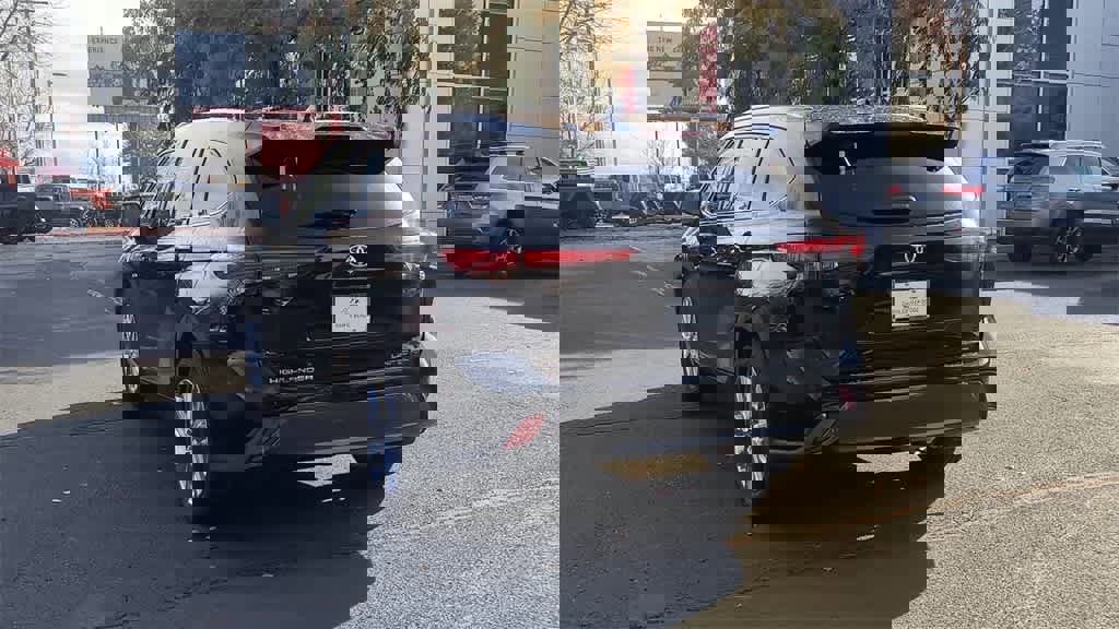 Used 2020 Toyota Highlander Limited image 7