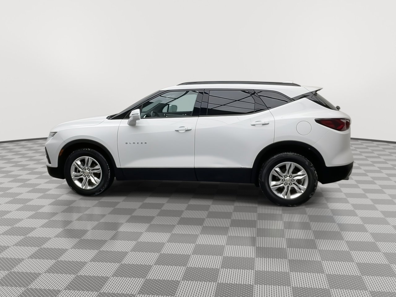 Used 2019 Chevrolet Blazer LT image 36