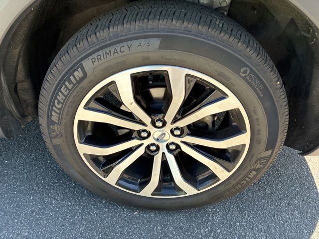 Used 2025 Ford Explorer ST-Line image 11