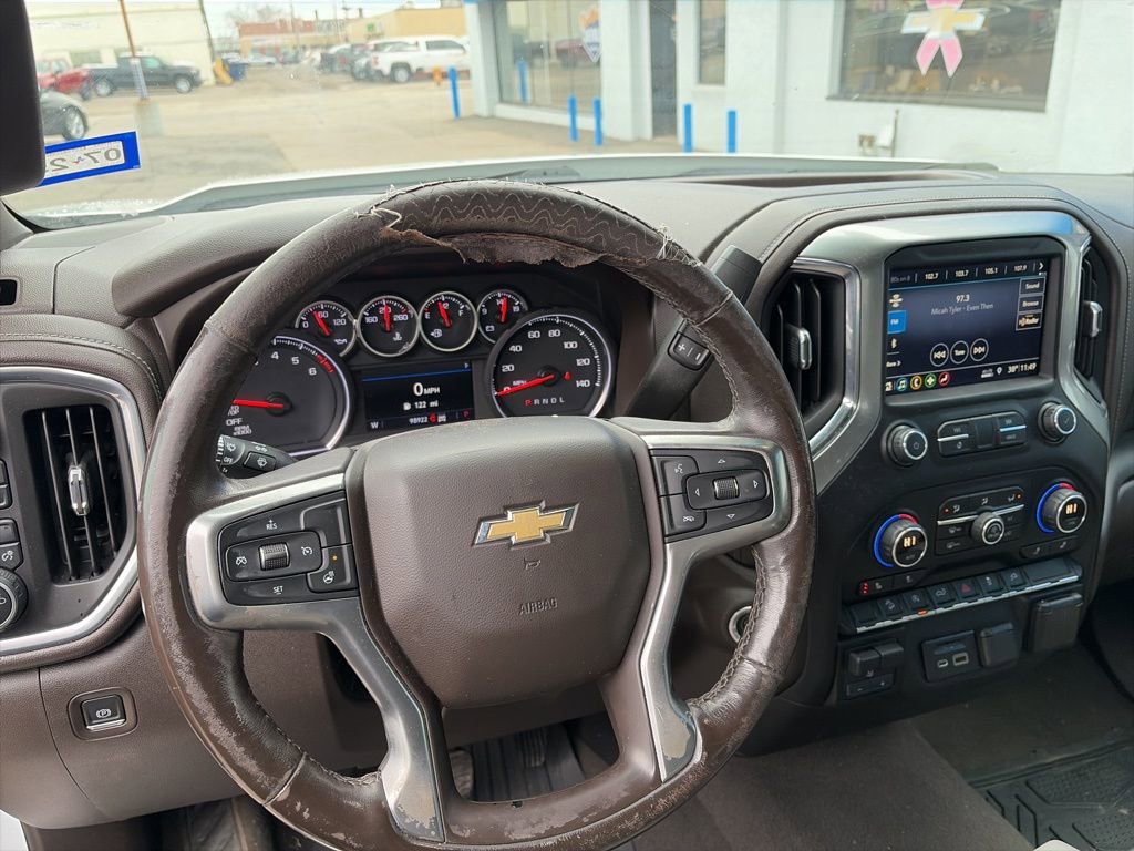 Used 2019 Chevrolet Silverado 1500 LT w/ Texas Edition image 15