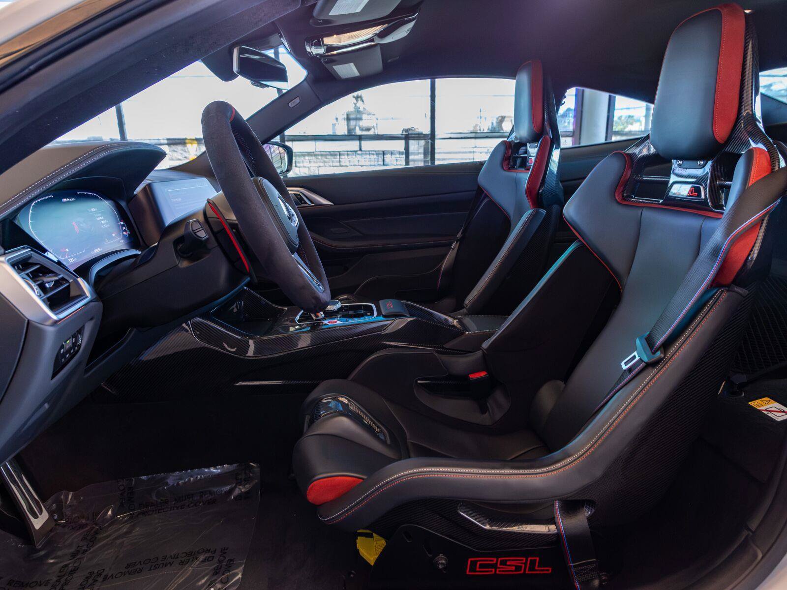 Used 2023 BMW M4 CSL RWD image 10
