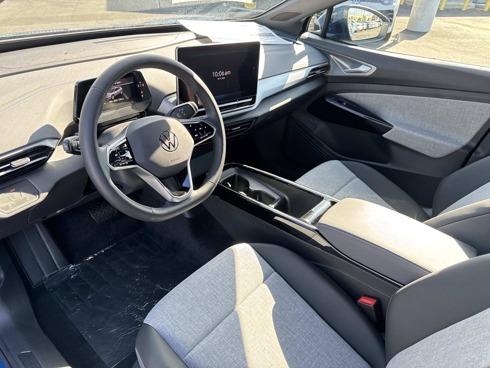New 2026 Volkswagen ID.4 Pro RWD image 14