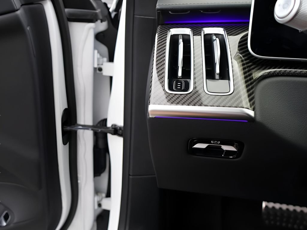 New 2025 Mercedes-Benz S 63 AMG S image 39