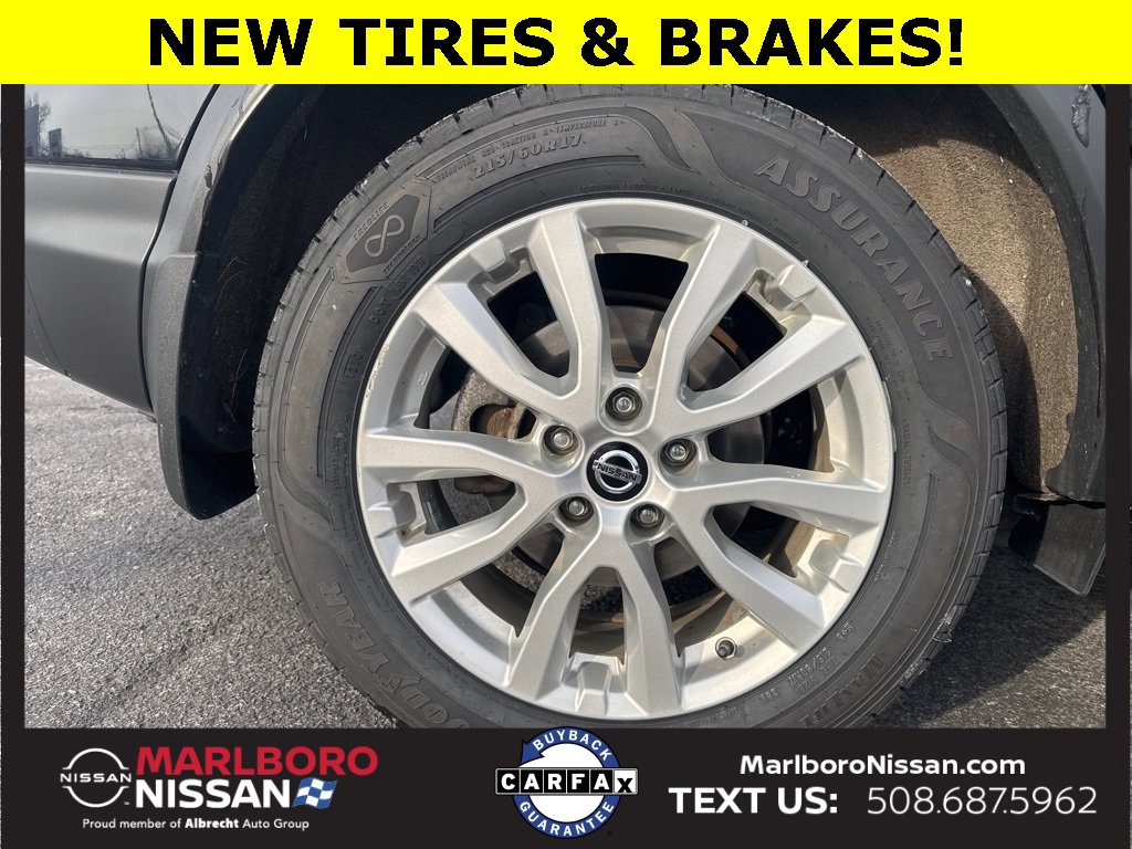 Certified 2022 Nissan Rogue Sport SV w/ Technology Package image 9