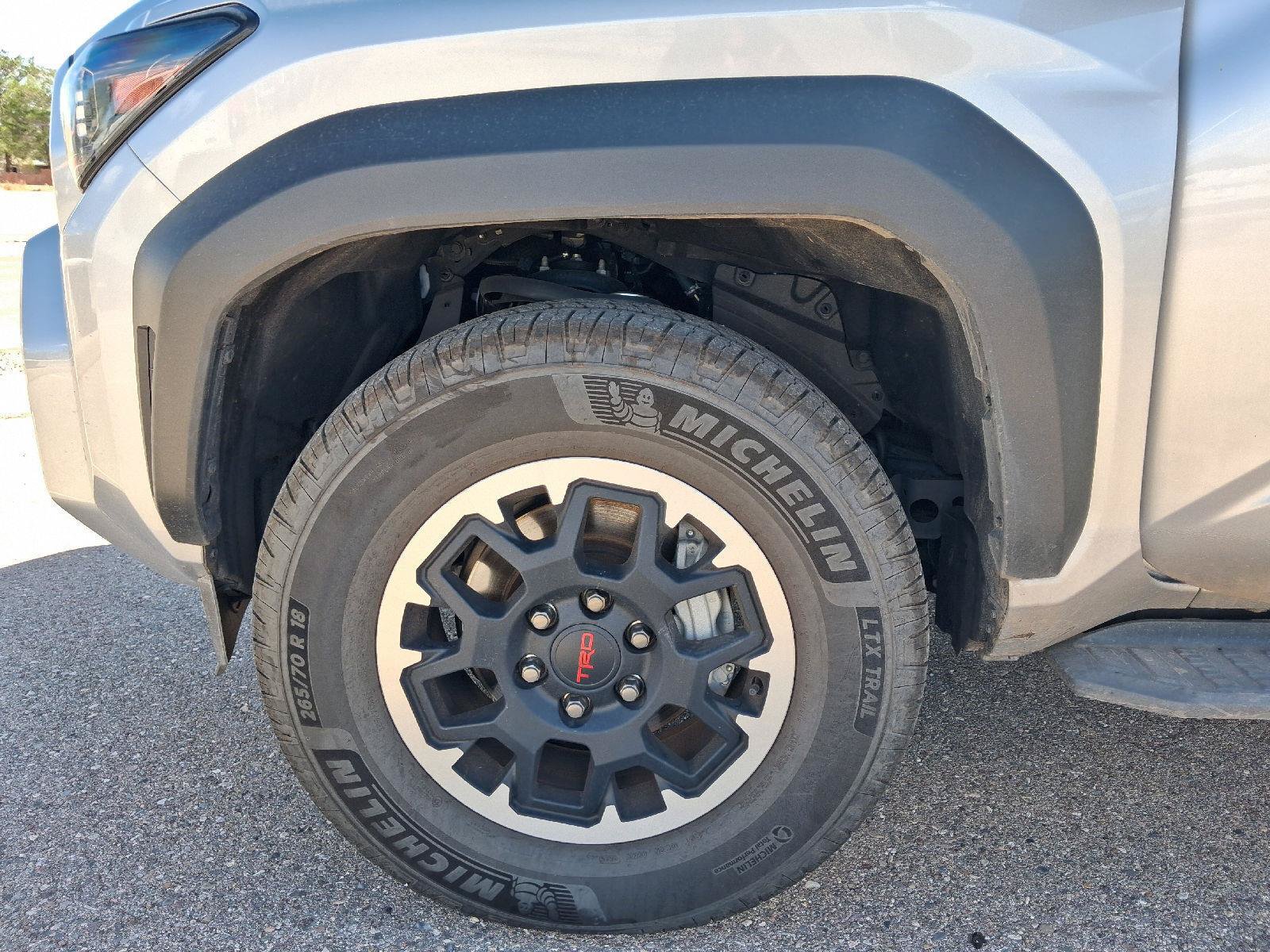 Used 2025 Toyota 4Runner TRD Off-Road Premium AWD/4WD image 38