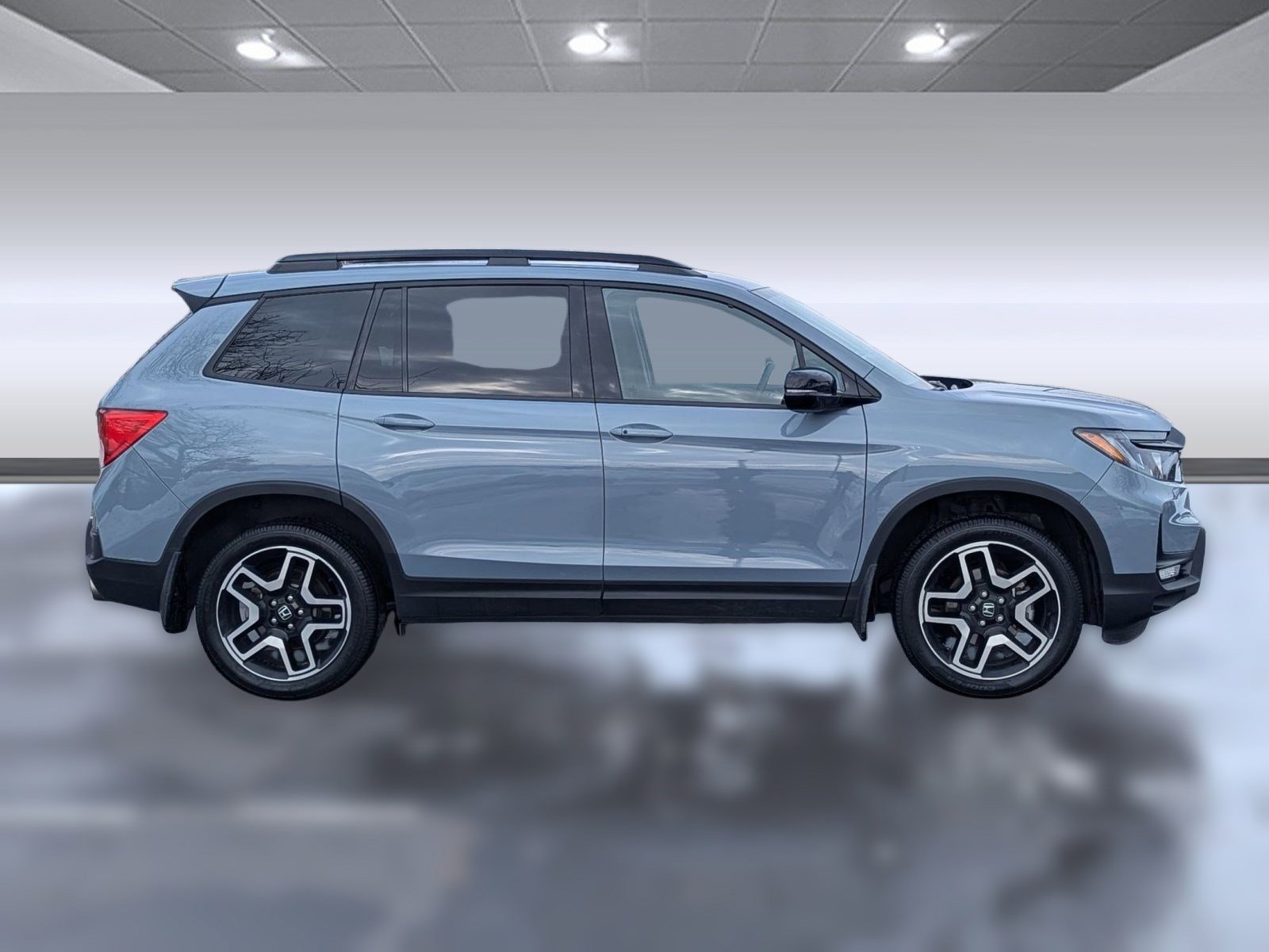 Used 2023 Honda Passport Elite image 8