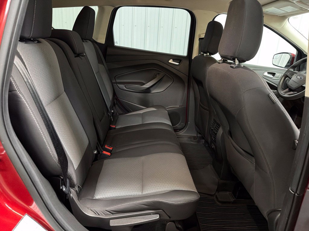 Certified 2018 Ford Escape SE FWD image 19