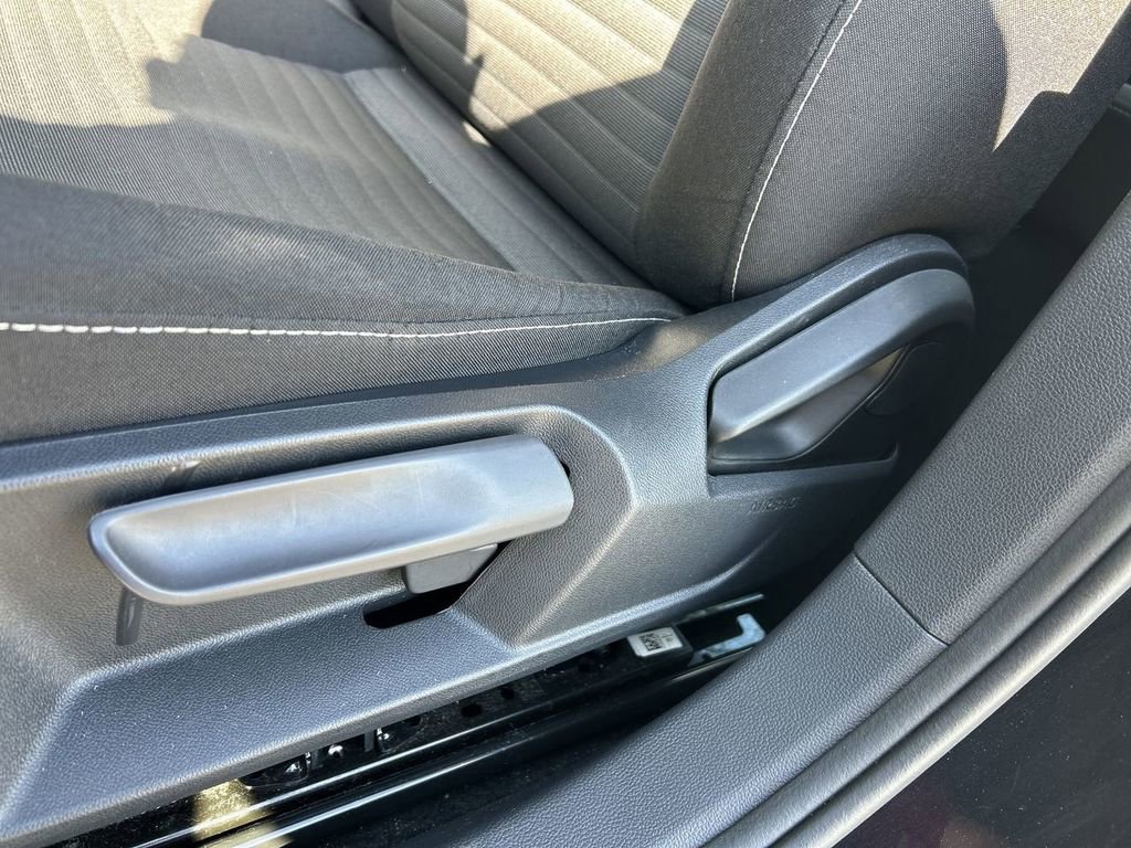 Used 2024 Volkswagen Jetta S image 55