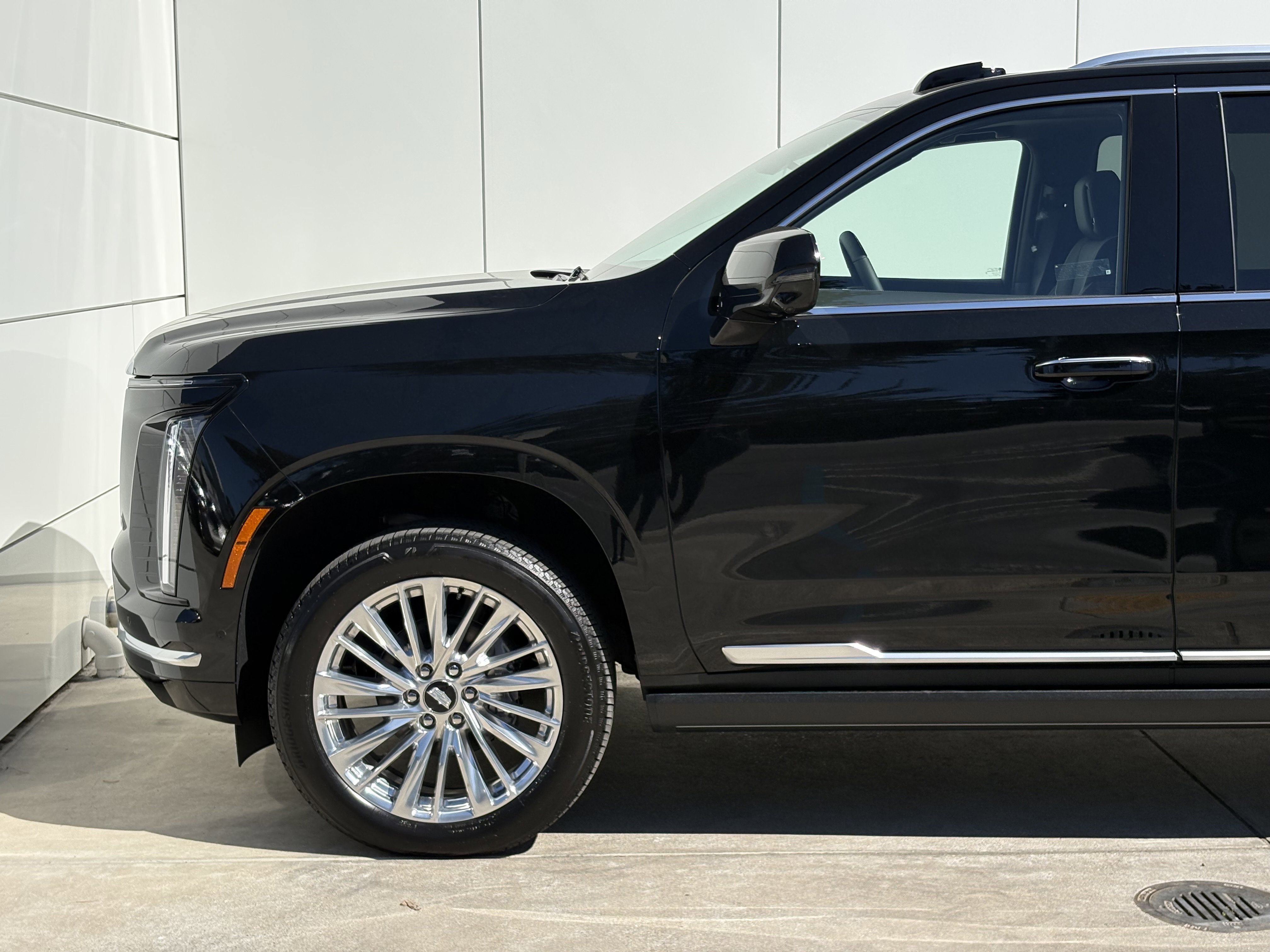 New 2026 Cadillac Escalade ESV Luxury image 5