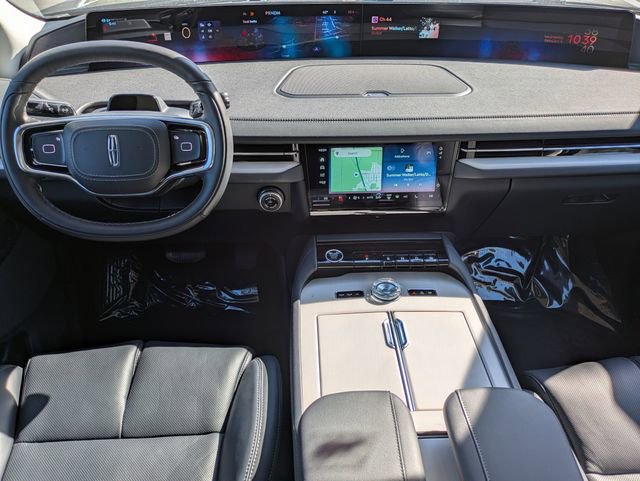 New 2026 Lincoln Navigator Premiere image 15