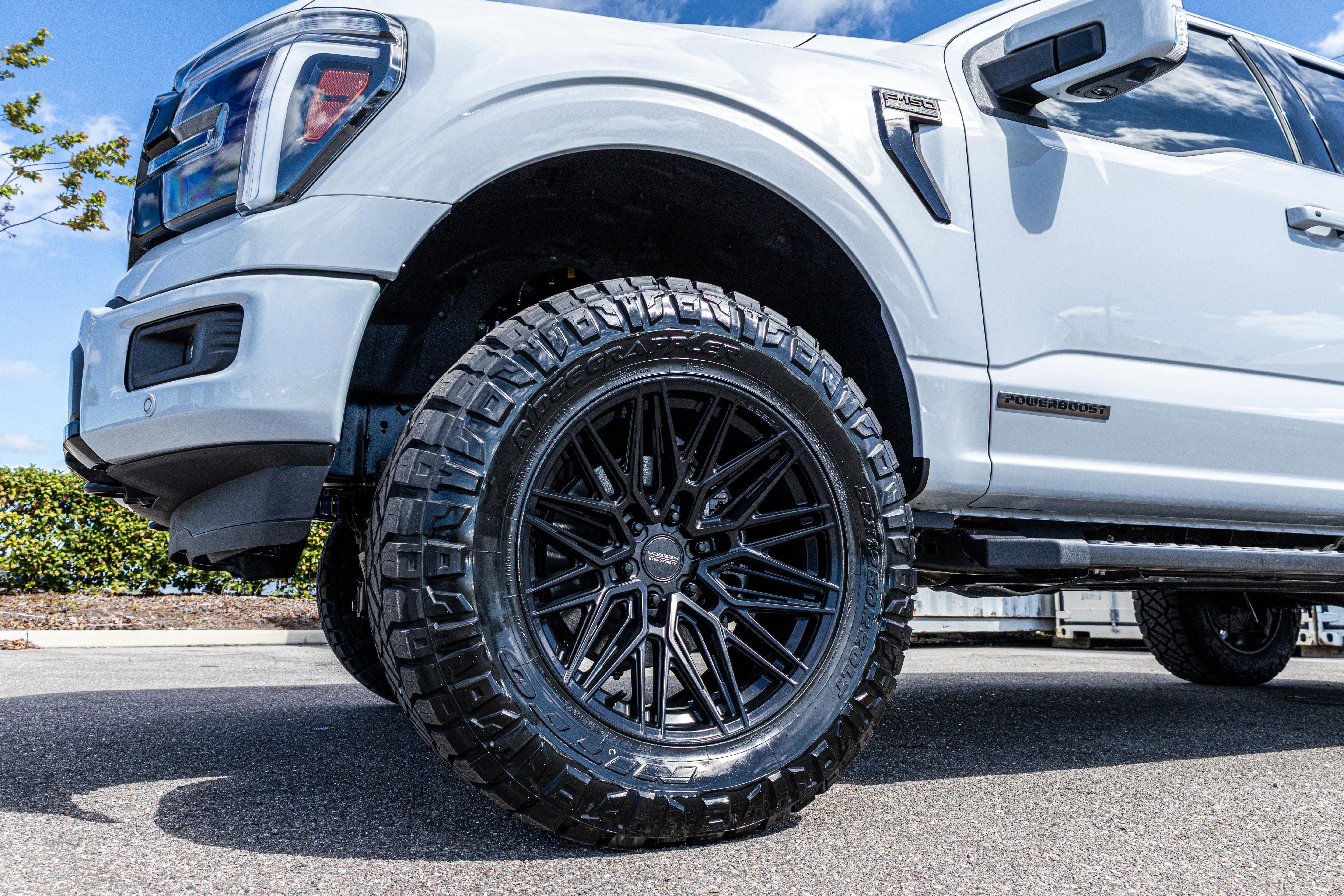 New 2025 Ford F150 Lariat w/ Equipment Group 502A High AWD/4WD image 41