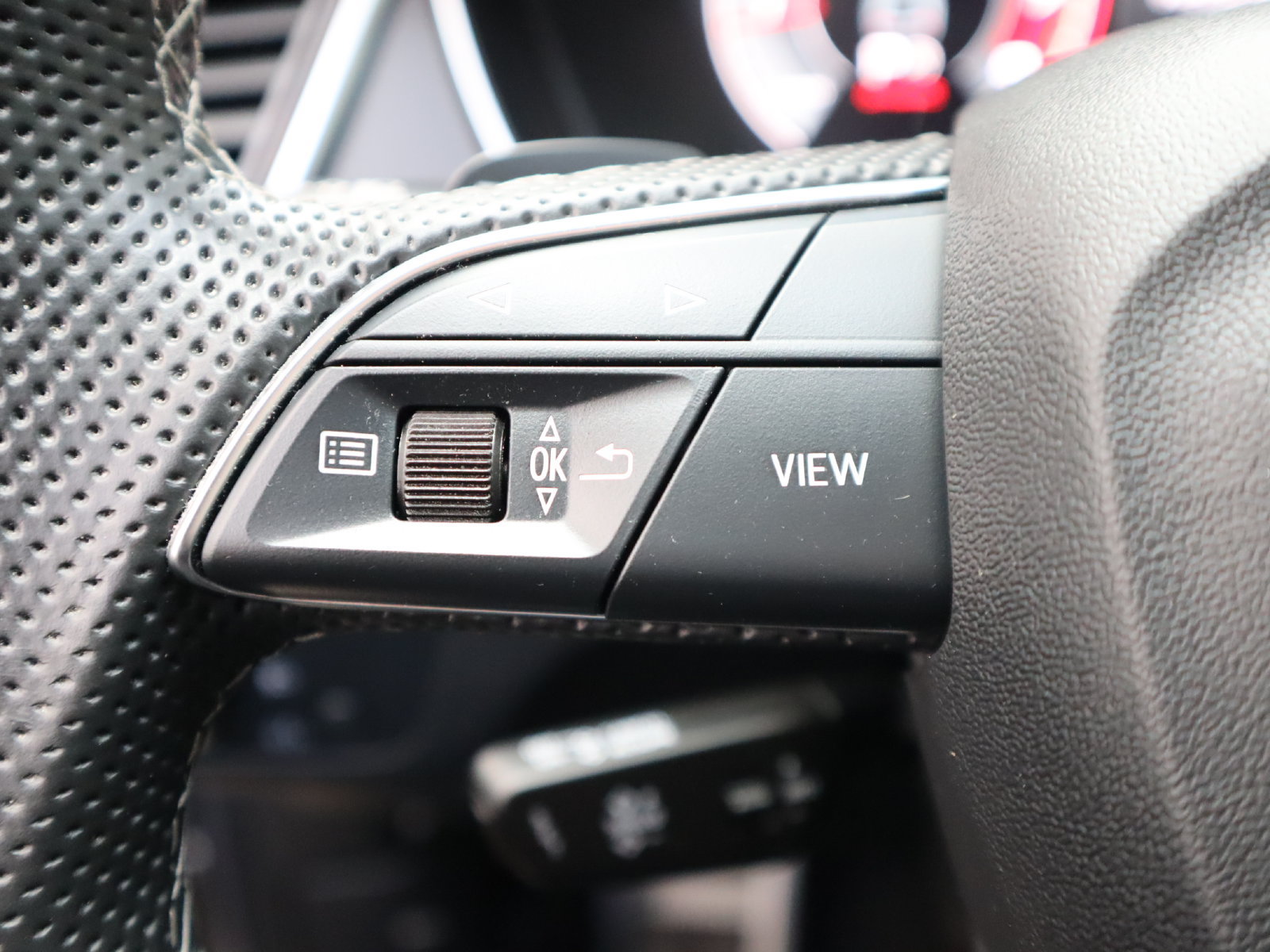 Used 2023 Audi SQ5 Premium Plus AWD/4WD image 35