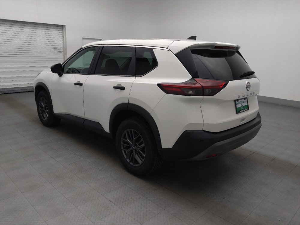 Used 2023 Nissan Rogue S FWD image 3