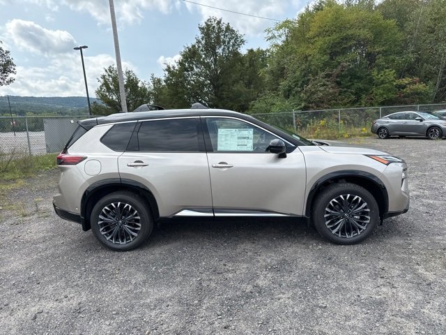New 2026 Nissan Rogue Platinum w/ Platinum Premium Package image 4