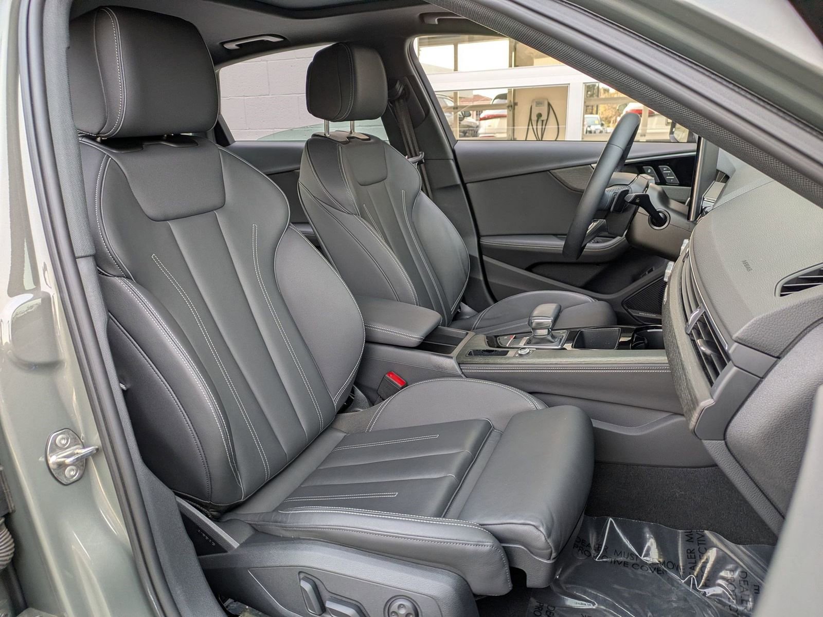 Used 2023 Audi A4 2.0T Premium Plus w/ Premium Plus Package image 28