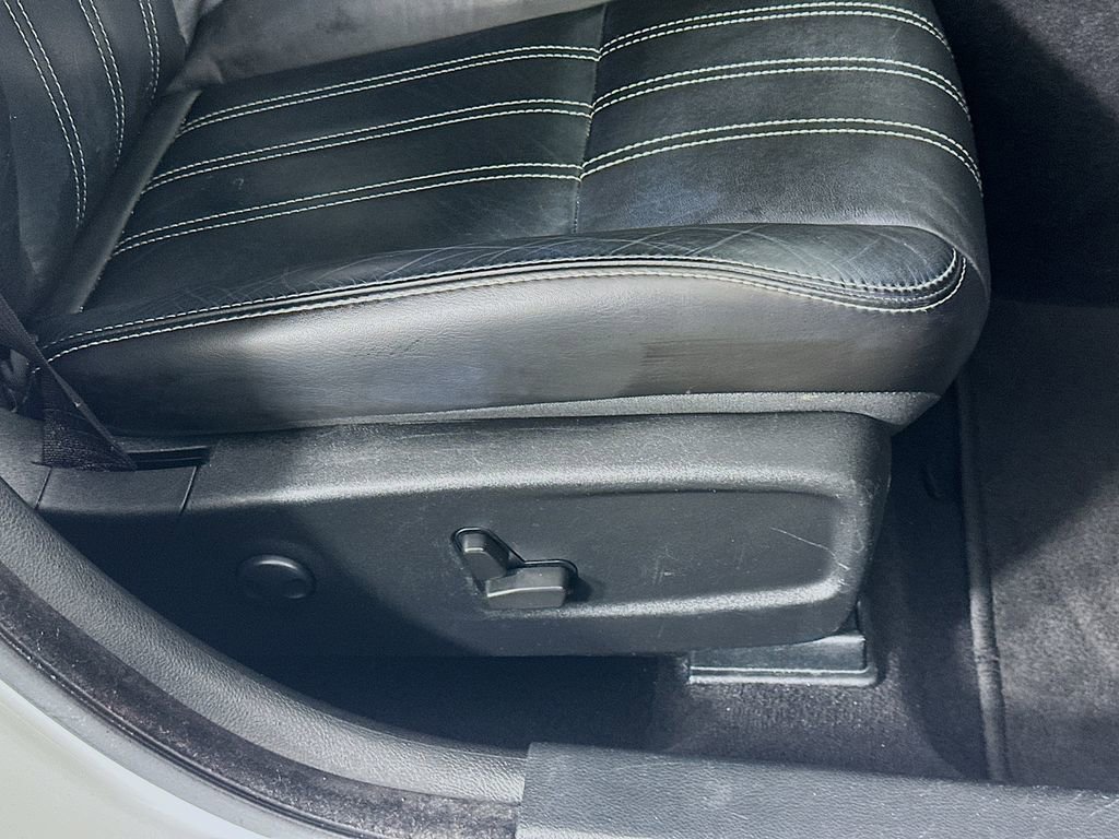 Used 2022 Chrysler 300 S image 23