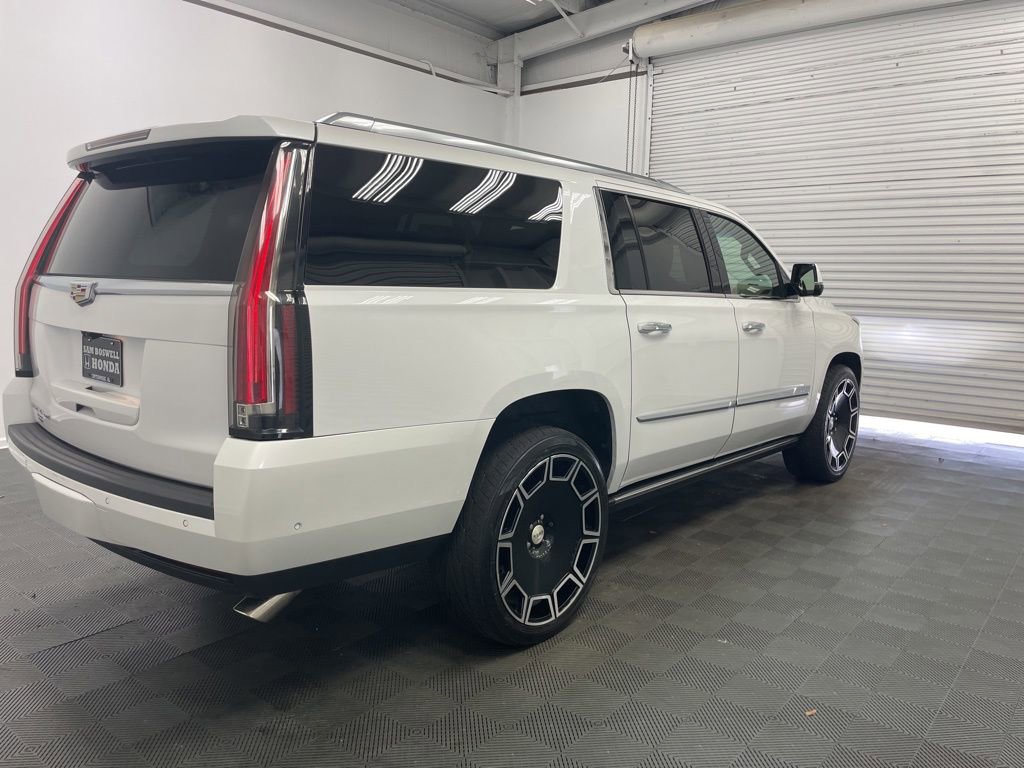 Used 2019 Cadillac Escalade ESV Platinum image 9