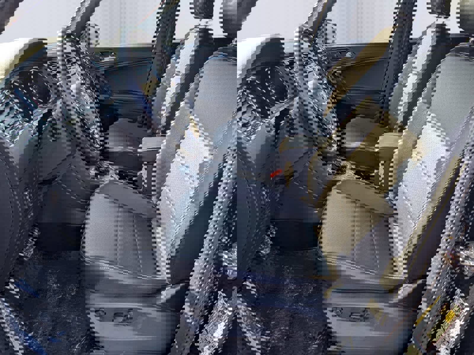 Used 2021 Volkswagen Tiguan SE R-Line image 14