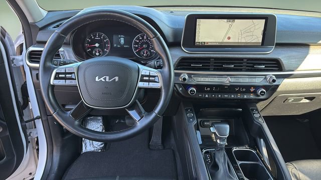 Used 2022 Kia Telluride EX w/ EX Premium Package image 9