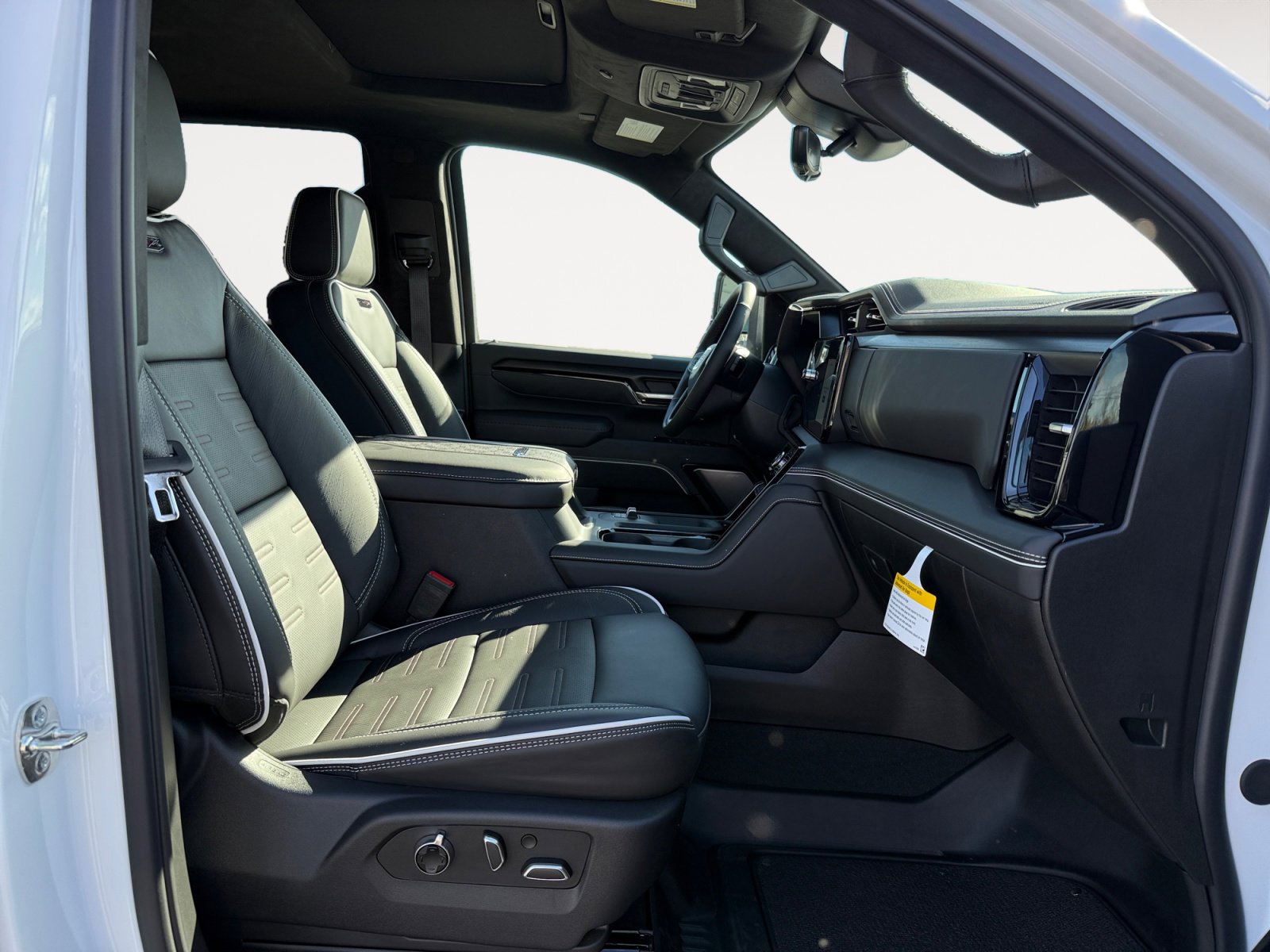 New 2026 GMC Sierra 2500 AT4X image 19