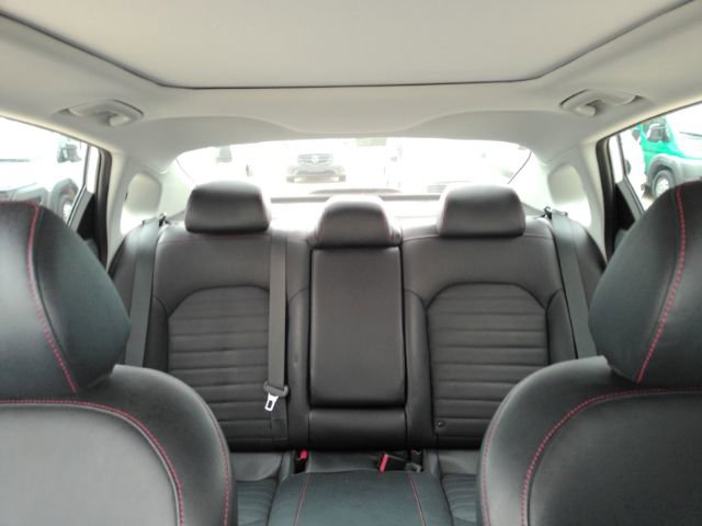 Used 2019 Kia Optima SX image 35