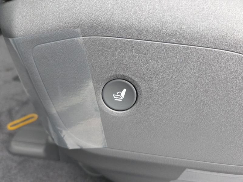 New 2026 Kia EV9 Wind image 29