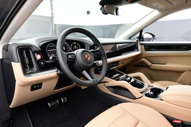 New 2026 Porsche Cayenne S AWD/4WD image 4