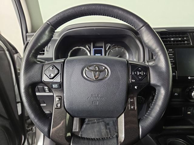 Used 2024 Toyota 4Runner TRD Off-Road Premium AWD/4WD image 21