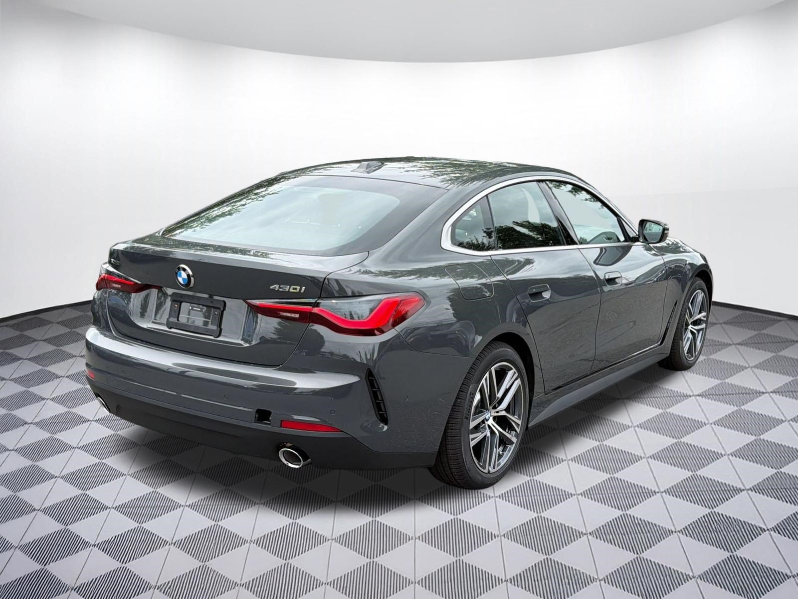 New 2026 BMW 430i xDrive w/ Premium Package AWD/4WD image 9