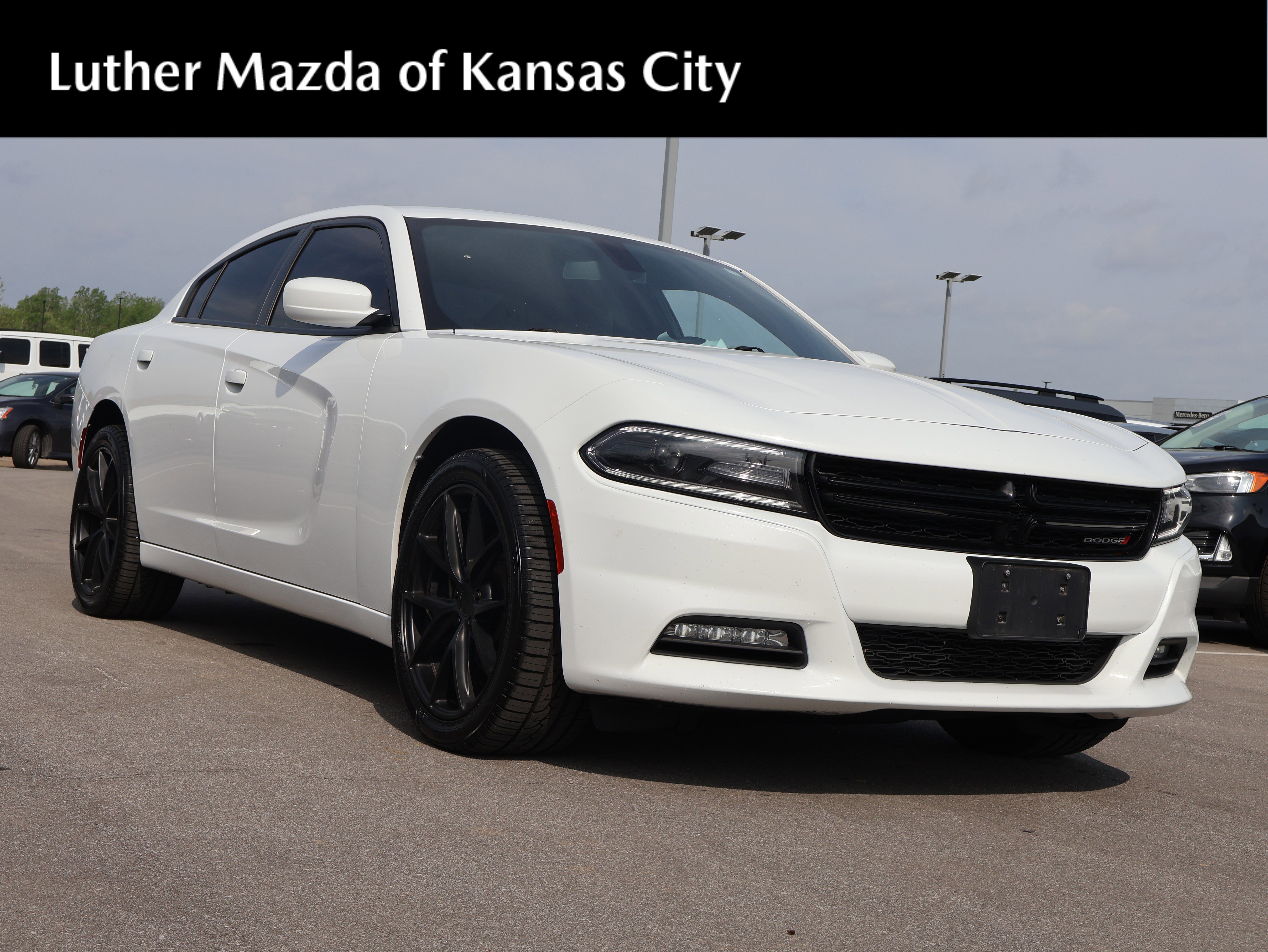 Used 2017 Dodge Charger SXT w/ AWD Plus Group image 1