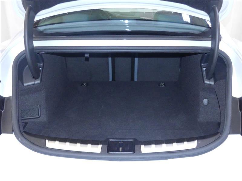 Used 2023 Audi RS e-tron GT w/ Carbon Performance Package image 30