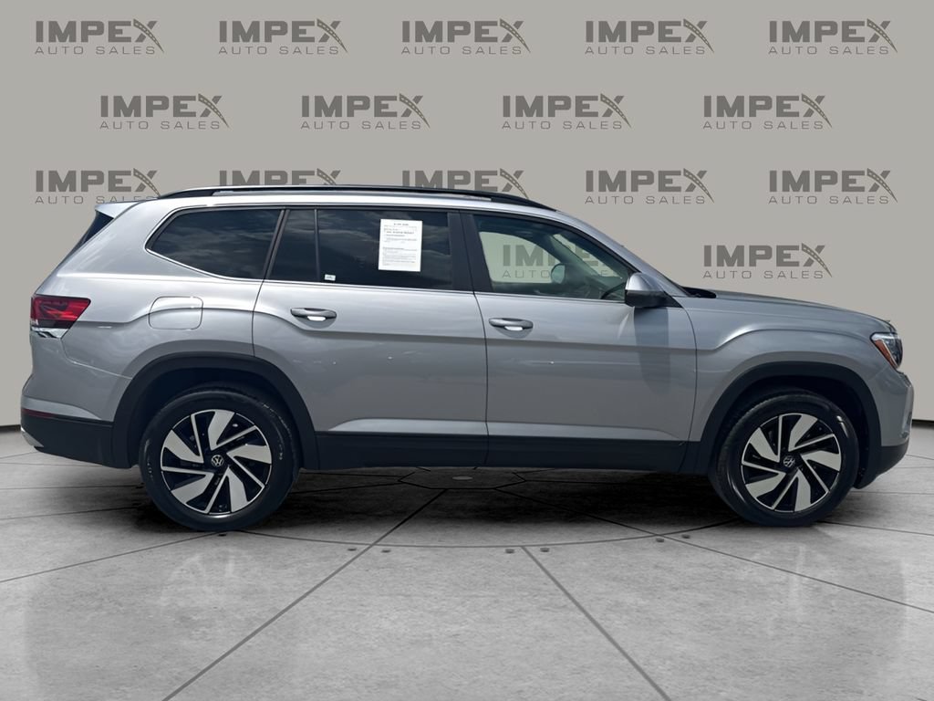 Used 2026 Volkswagen Atlas SE FWD image 6