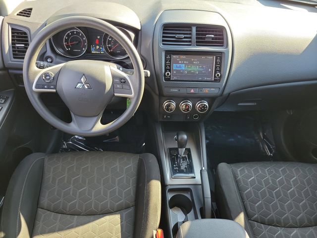 Used 2025 Mitsubishi Outlander Sport ES image 15
