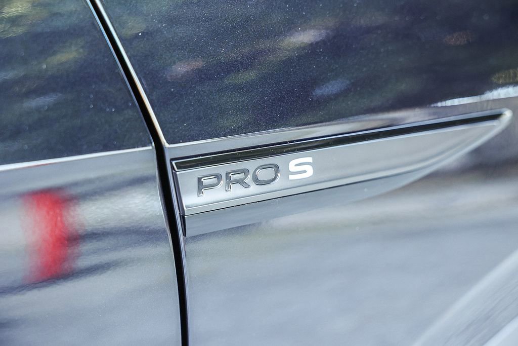 New 2026 Volkswagen ID.4 Pro S image 13