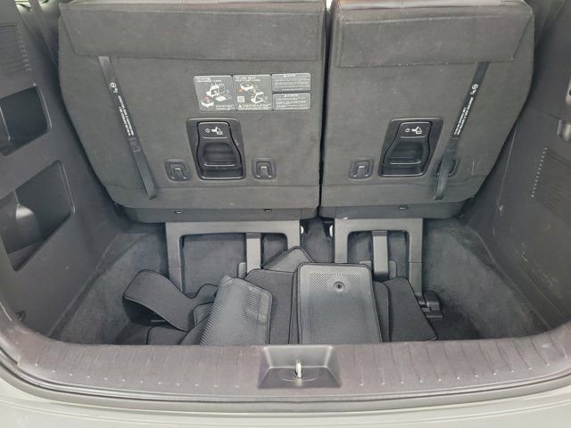 Used 2024 Kia Carnival SX FWD image 9