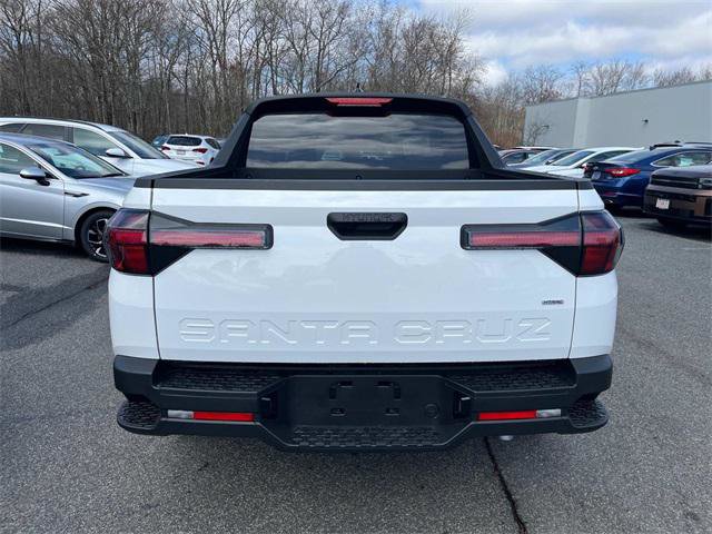 New 2025 Hyundai Santa Cruz SEL image 3