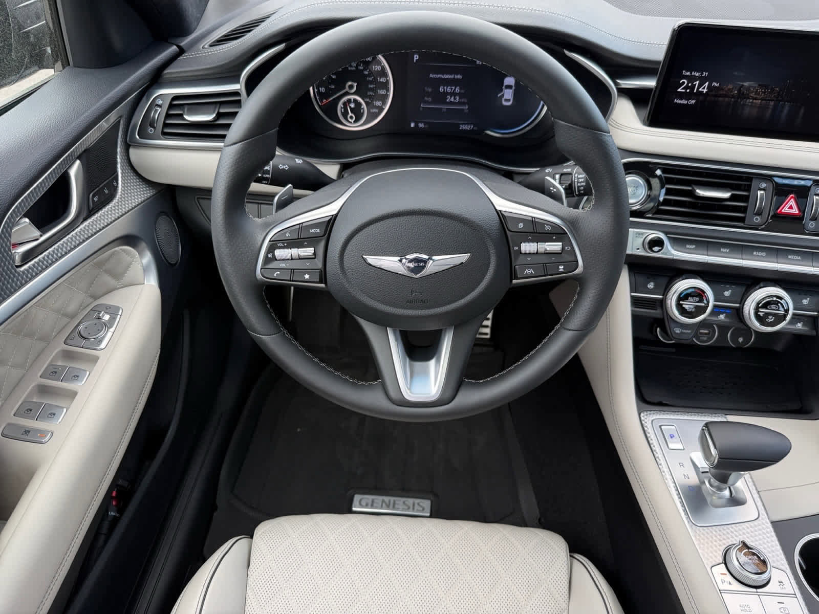 Used 2022 Genesis G70 3.3T w/ Sport Prestige Package image 13