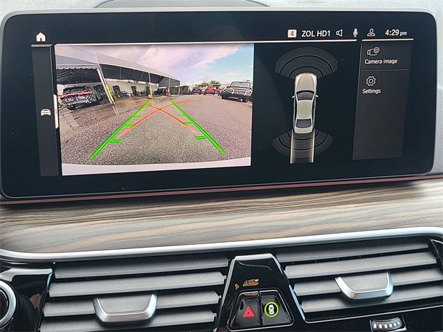 Used 2022 BMW 540i w/ Luxury Seating Package image 32