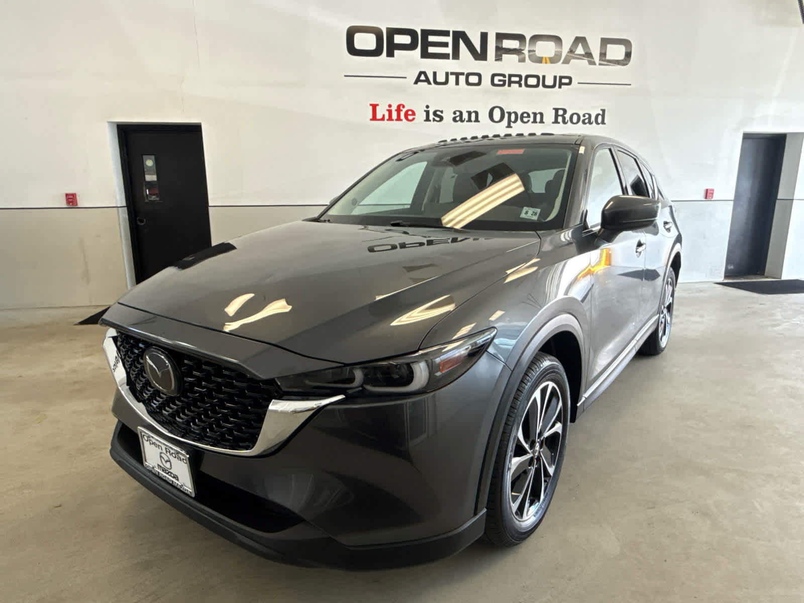 Certified 2023 MAZDA CX-5 AWD 2.5 S w/ Premium Package image 2