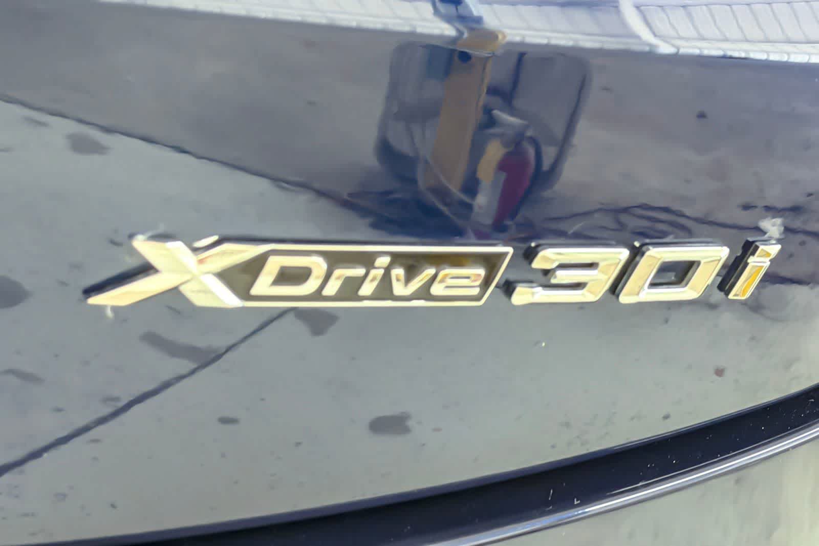 Used 2023 BMW X4 xDrive30i w/ M Sport Package AWD/4WD image 28