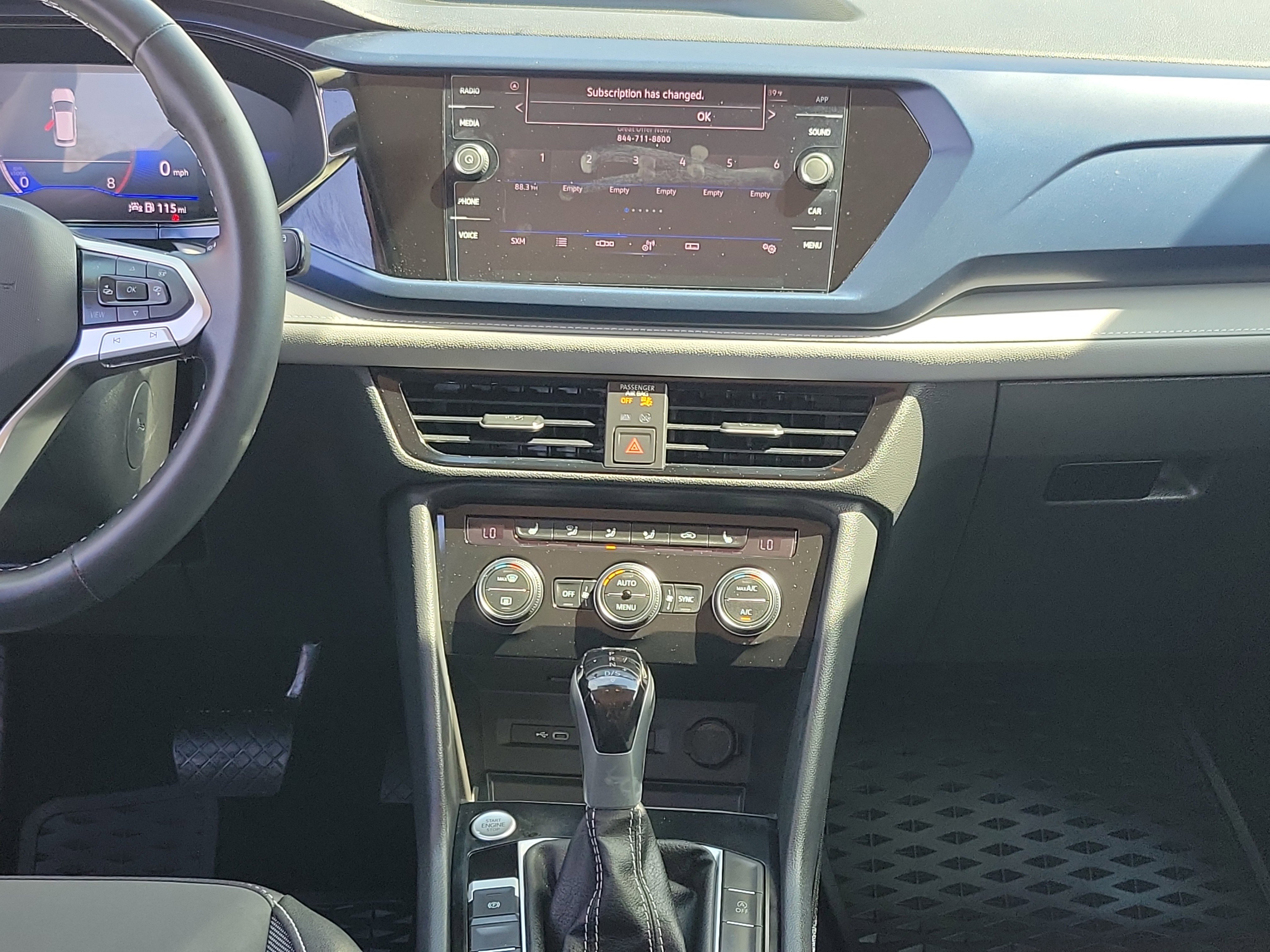 Used 2024 Volkswagen Taos SE FWD image 20